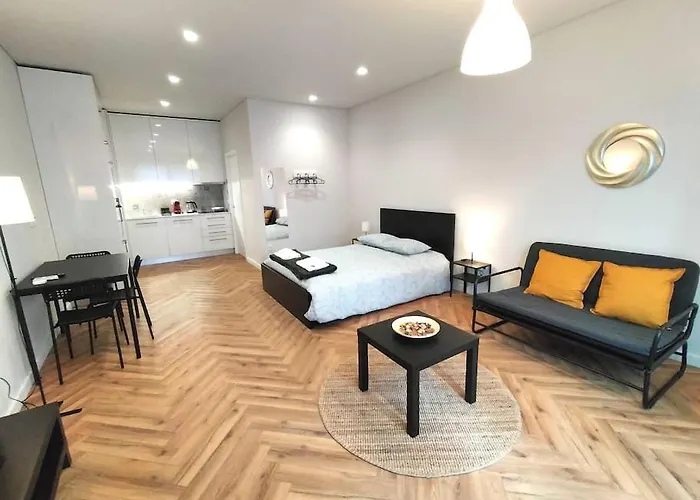 Heart Of The City Suites - A