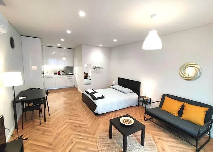 Heart Of The City Suites - A
